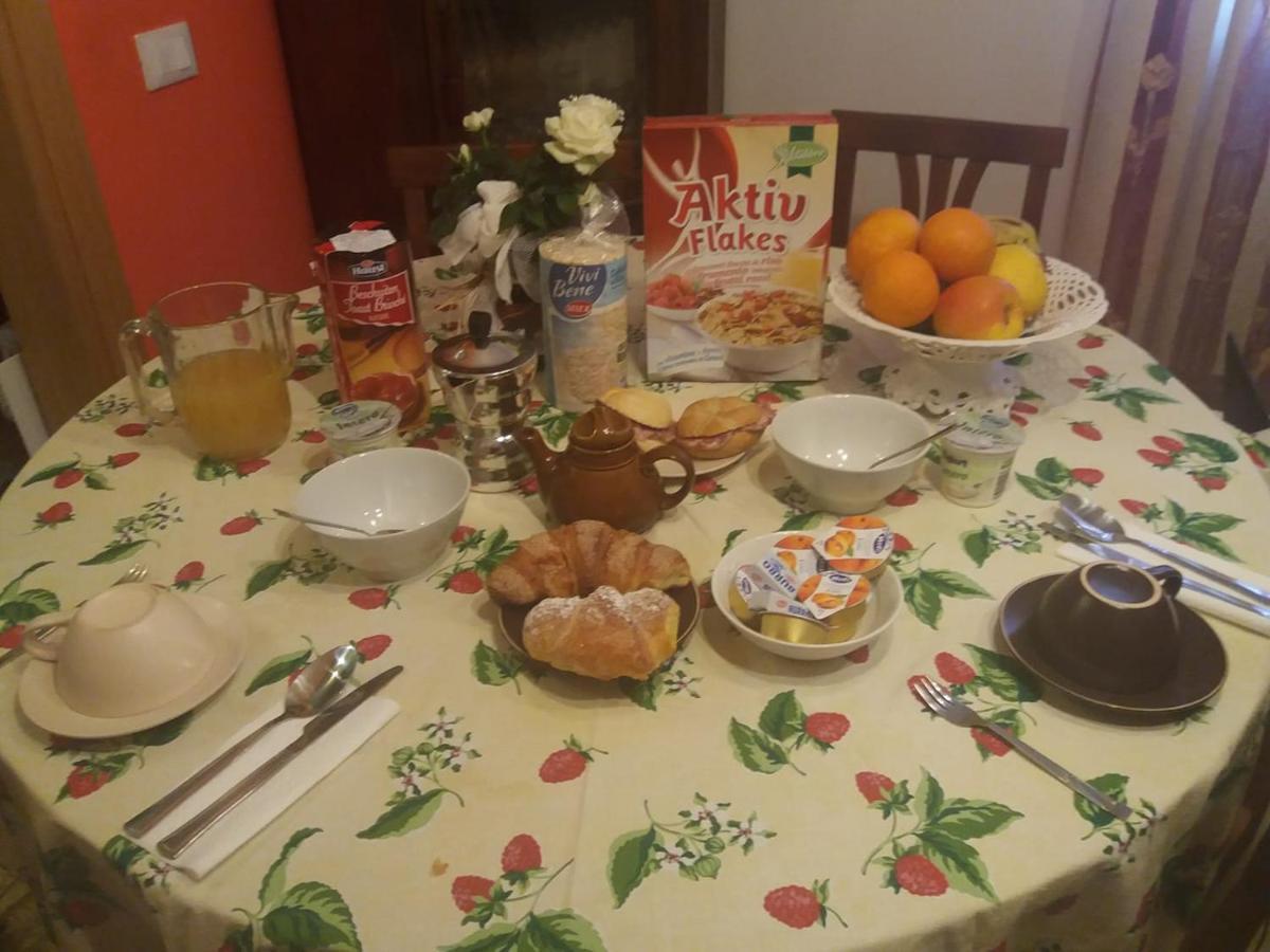 Tarzo La Vigna Fiorita B&B מראה חיצוני תמונה